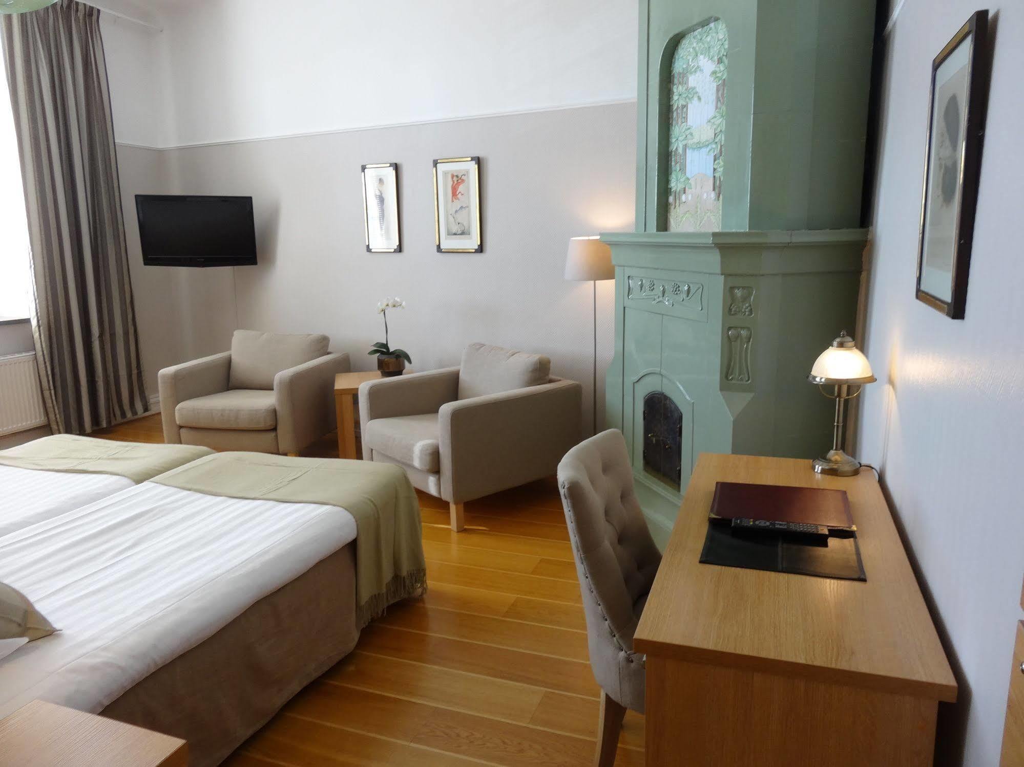 Hamnhotellet Kronan Landskrone Exterior photo